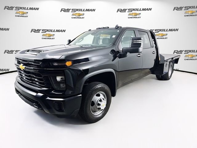 Used 2024 Chevrolet Silverado 3500 W/T w/ WT Convenience Package AWD/4WD image 3