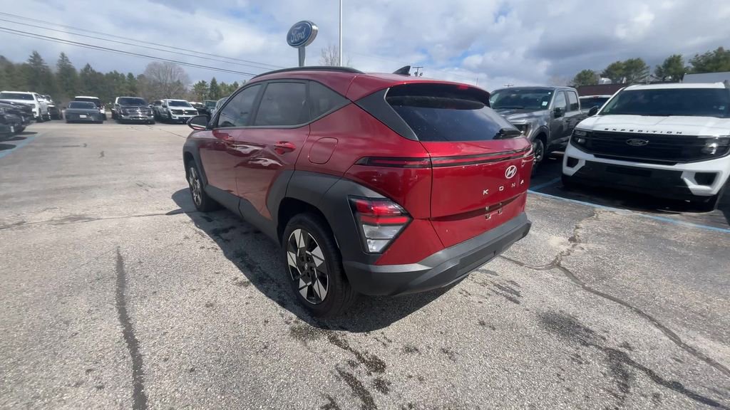 Used 2025 Hyundai Kona SEL AWD/4WD image 17