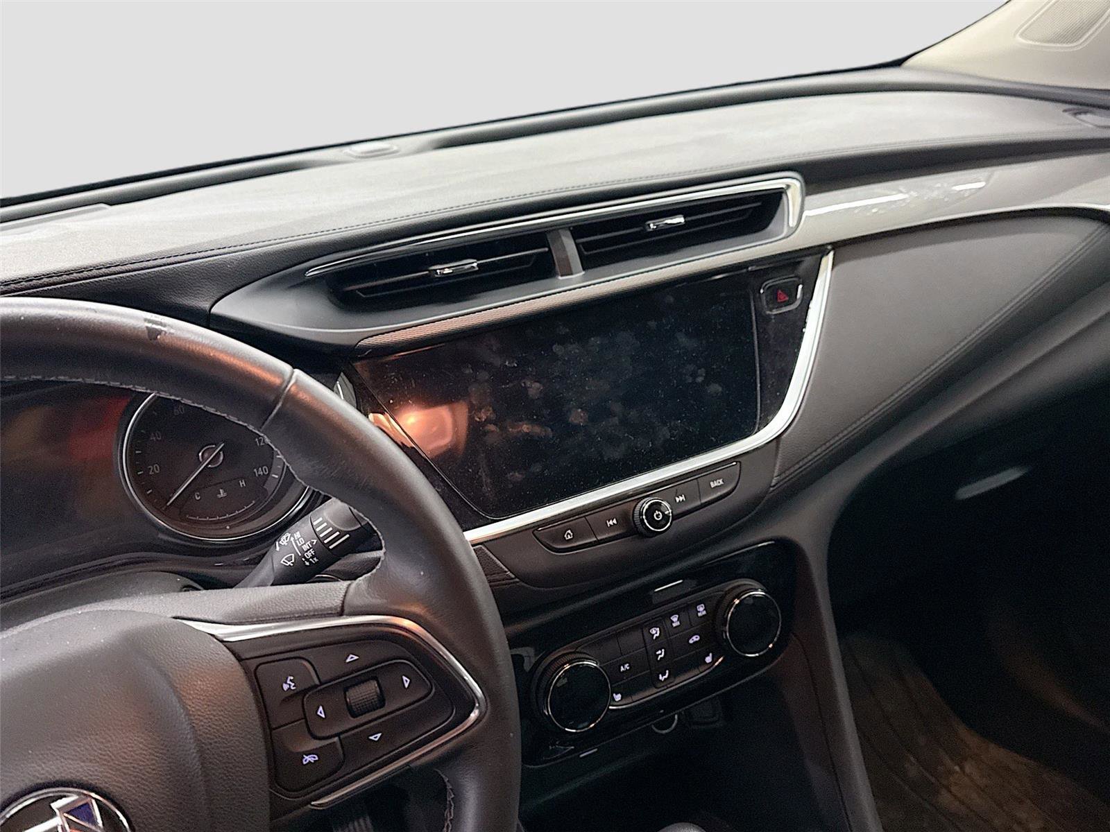 Used 2023 Buick Encore GX Preferred w/ Cold Weather Comfort Package image 3