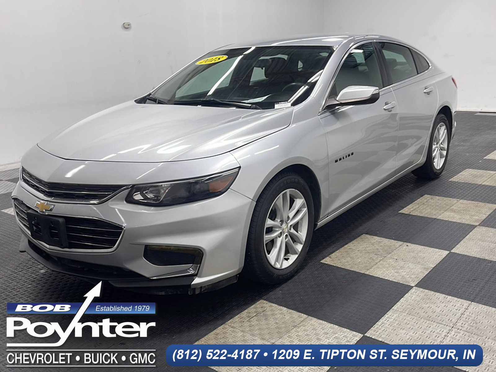 Used 2018 Chevrolet Malibu LT FWD image 1