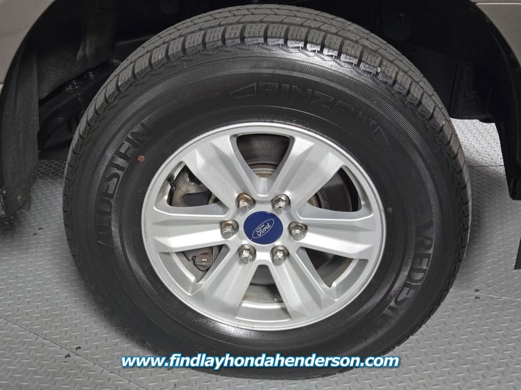 Used 2018 Ford F150 XL w/ Equipment Group 101A Mid AWD/4WD image 12