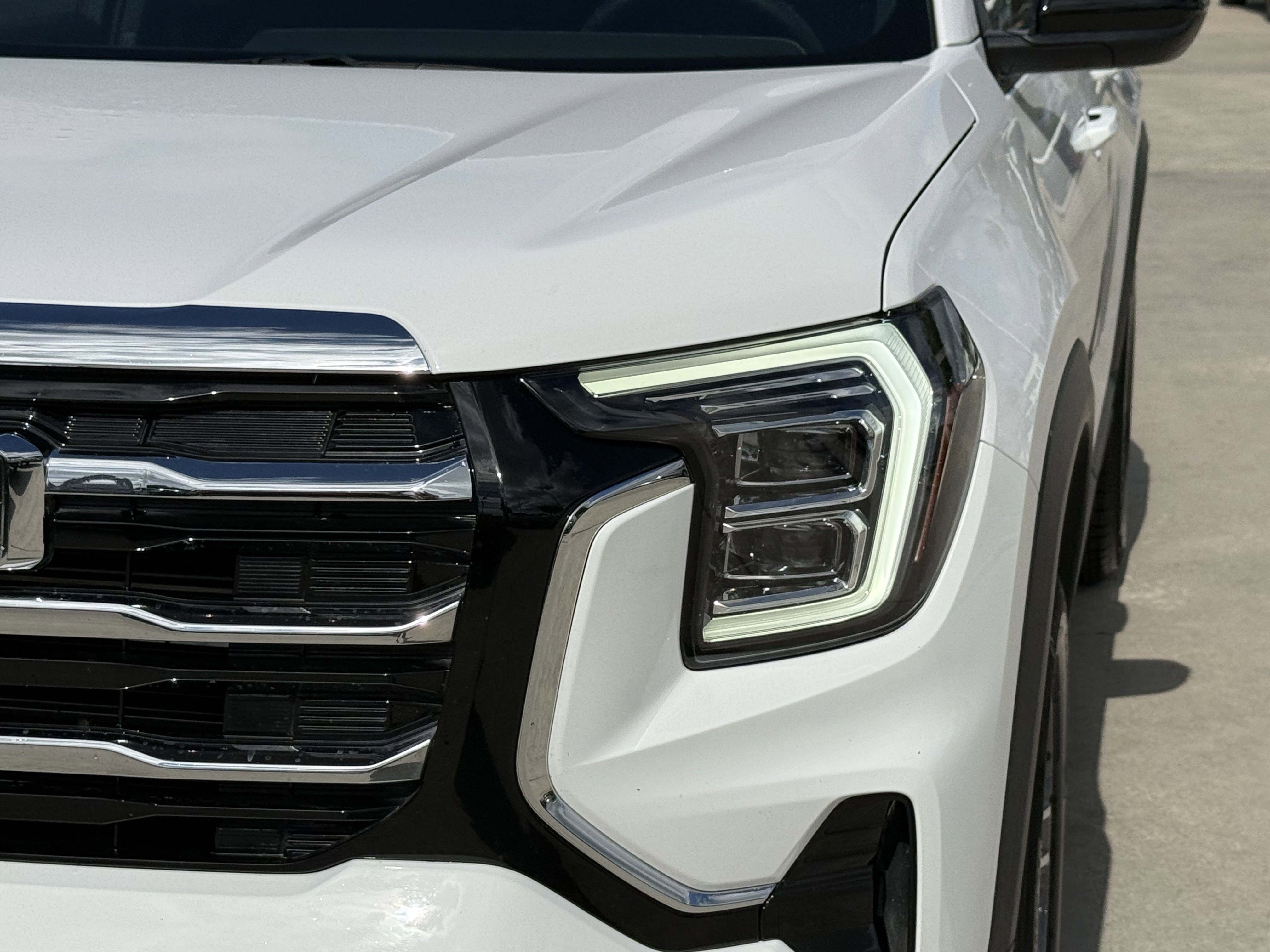 Used 2026 GMC Terrain Elevation image 12