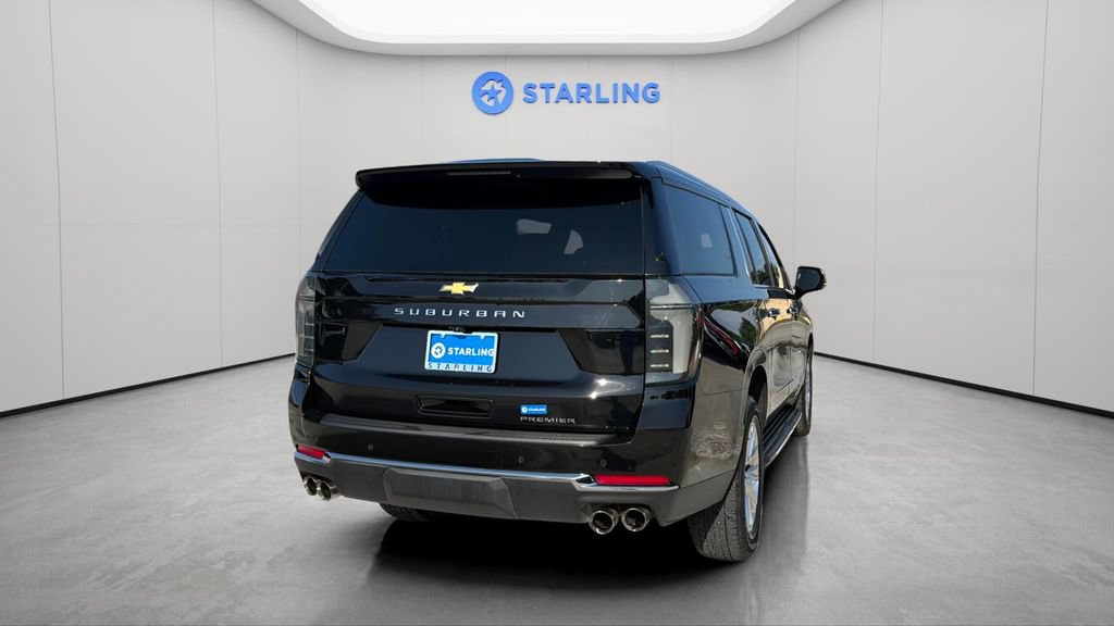 Certified 2025 Chevrolet Suburban Premier AWD/4WD image 8