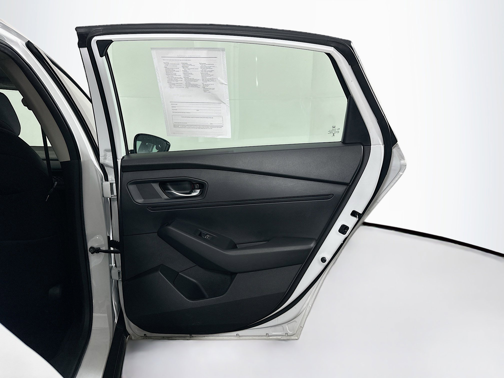 Used 2025 Honda Accord SE image 28