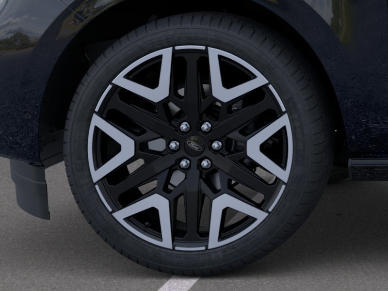 New 2025 Ford Expedition Platinum w/ Platinum Ultimate Package AWD/4WD image 19