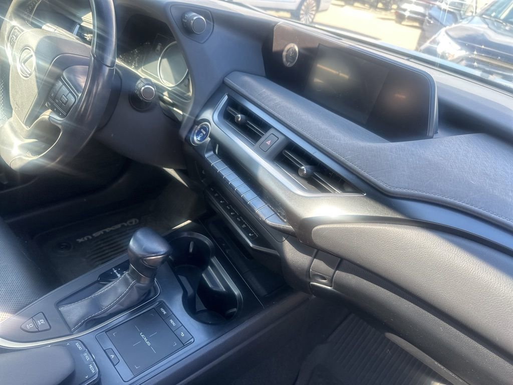 Used 2021 Lexus UX 250h w/ Premium Package image 19