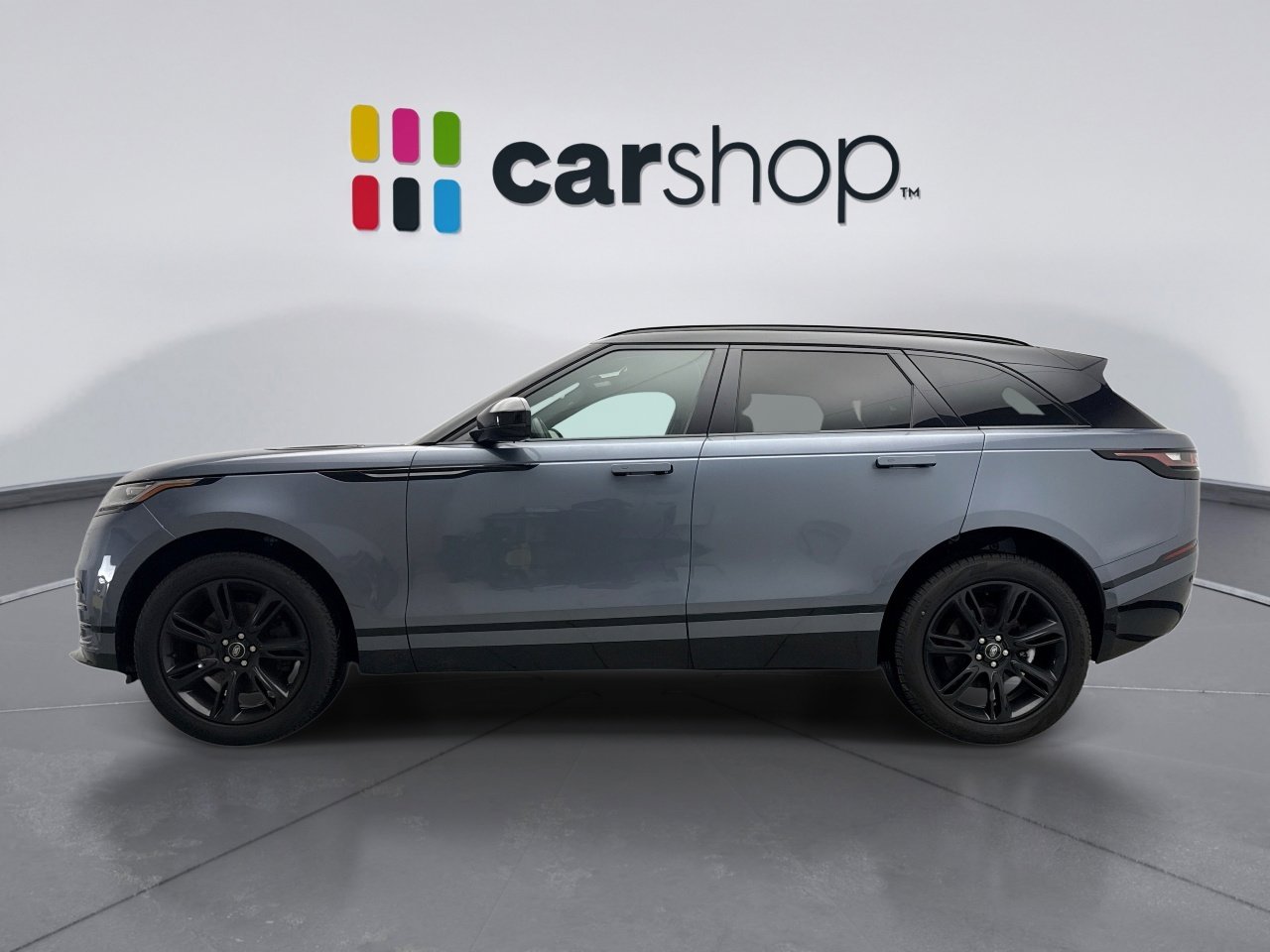 Used 2023 Land Rover Range Rover Velar R-Dynamic S image 2