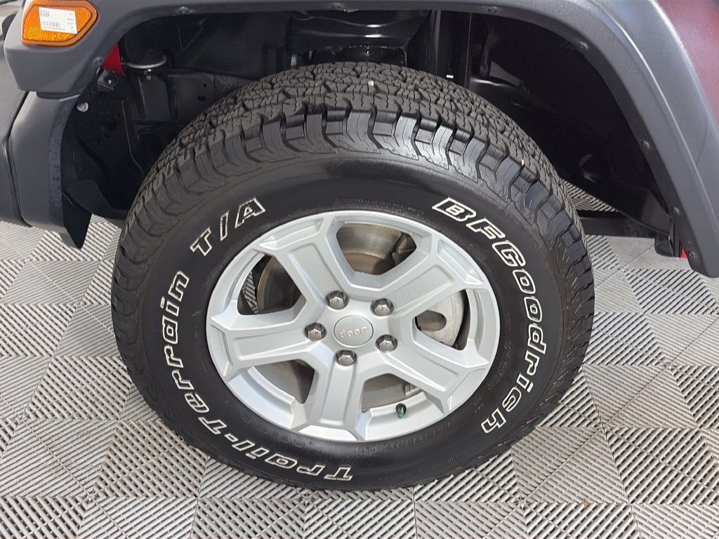 Used 2019 Jeep Wrangler Unlimited Sport S AWD/4WD image 8