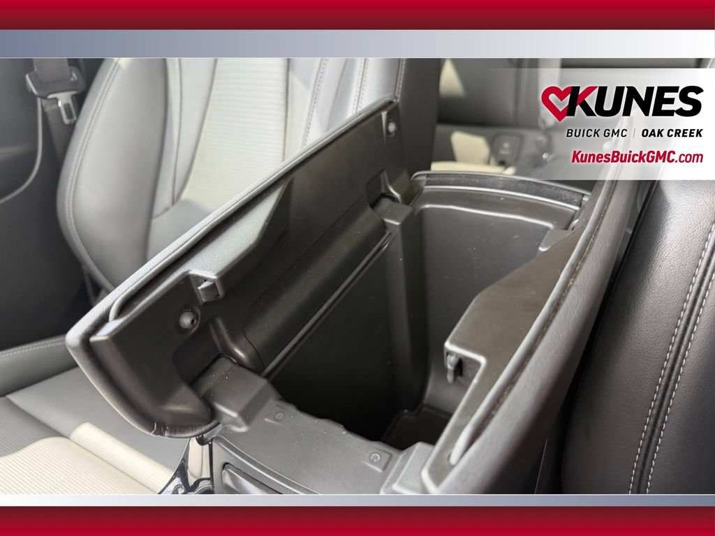 Used 2024 Buick Envision Preferred AWD/4WD image 23