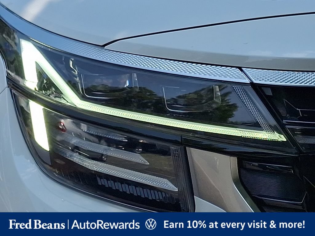 Used 2024 Kia Seltos SX w/ SX Sunroof Package AWD/4WD image 13
