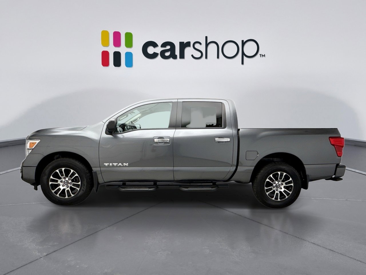 Used 2021 Nissan Titan SV w/ Accessory Utility Package image 2