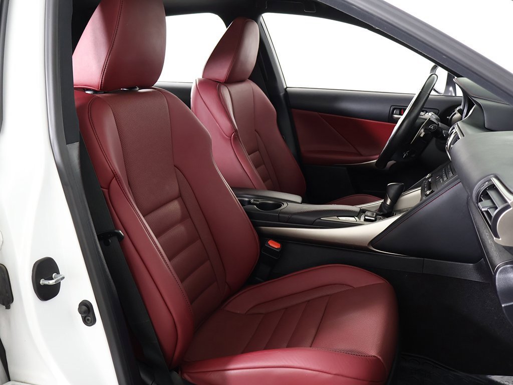 Used 2019 Lexus IS 300 F Sport image 32