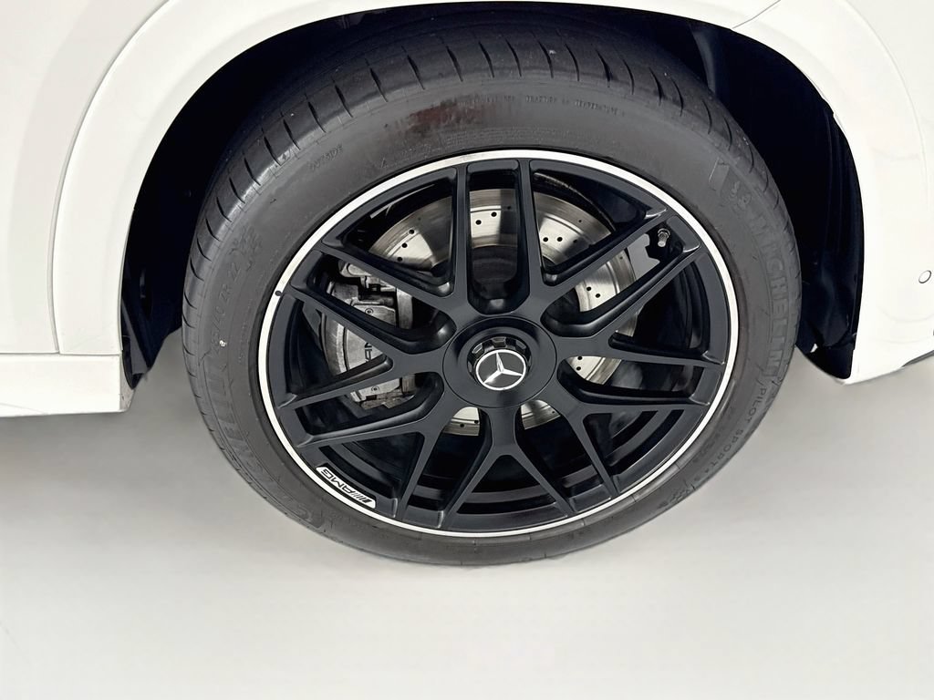 Used 2025 Mercedes-Benz GLE 53 AMG 4MATIC image 32