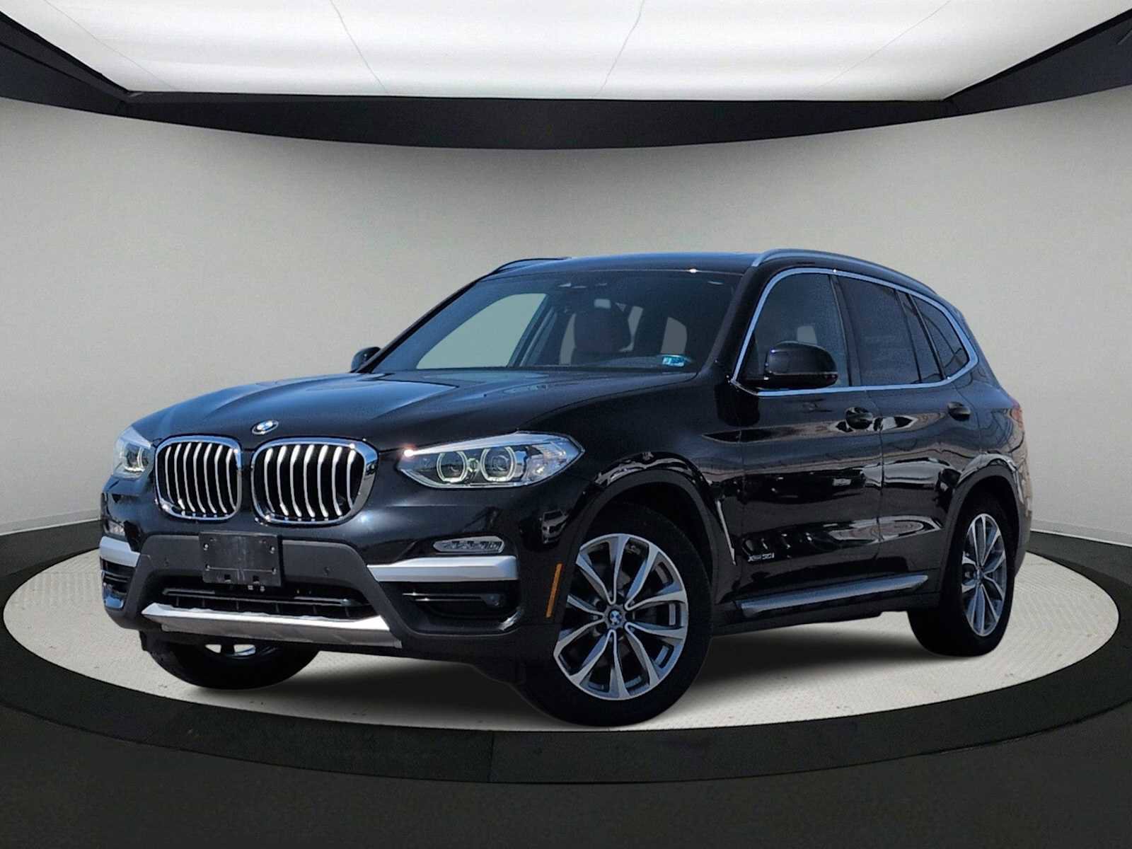 Used 2018 BMW X3 xDrive30i image 1
