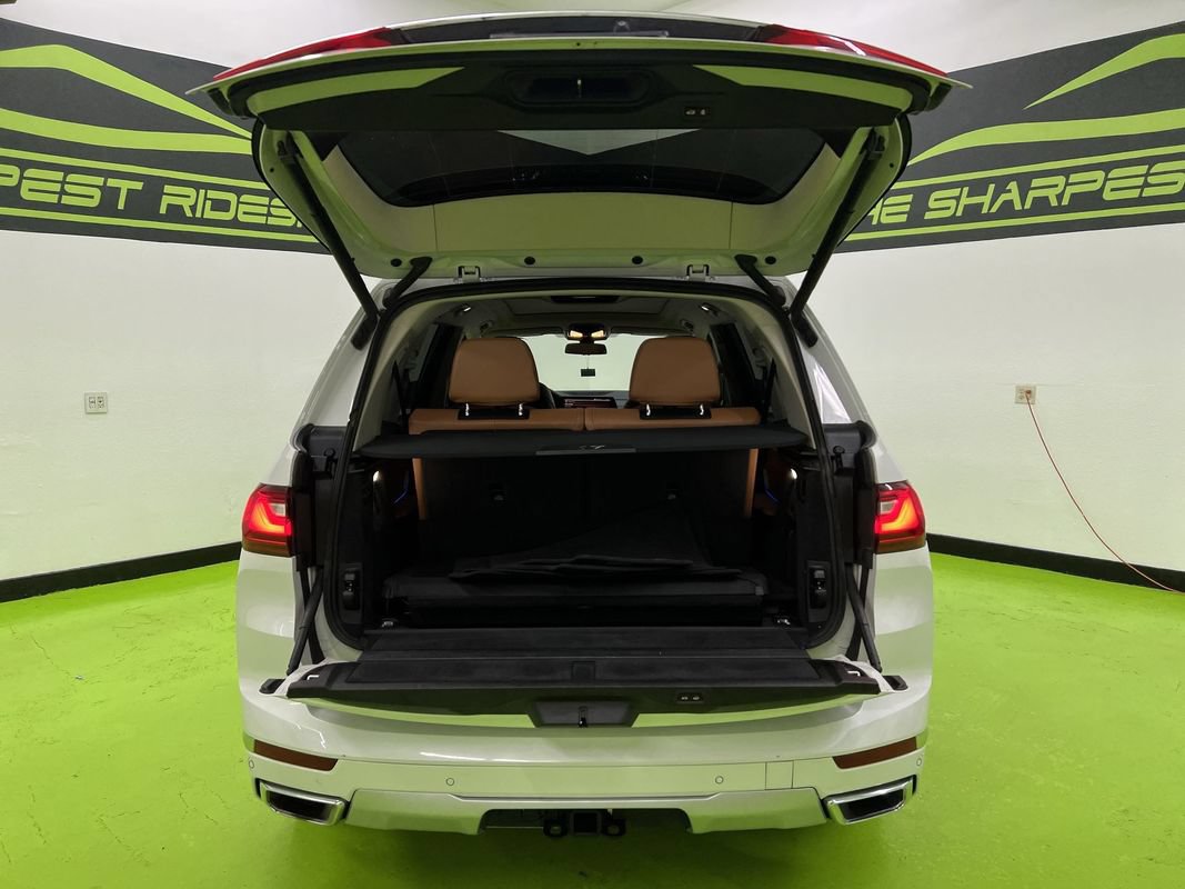 Used 2020 BMW X7 xDrive40i w/ Premium Package AWD/4WD image 9