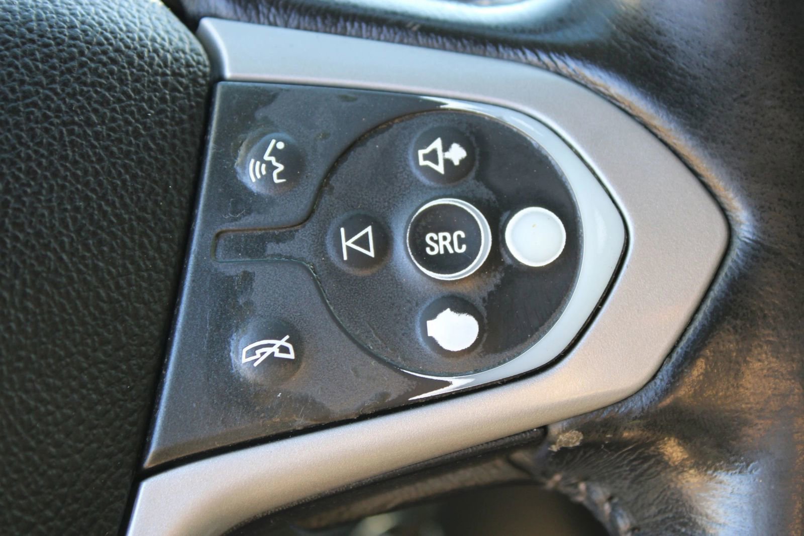 Used 2015 Chevrolet Colorado LT w/ LT Convenience Package RWD image 25
