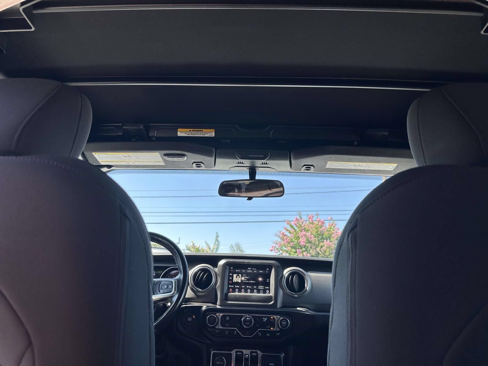 Used 2021 Jeep Wrangler Unlimited Sahara w/ LED Lighting Group AWD/4WD image 8