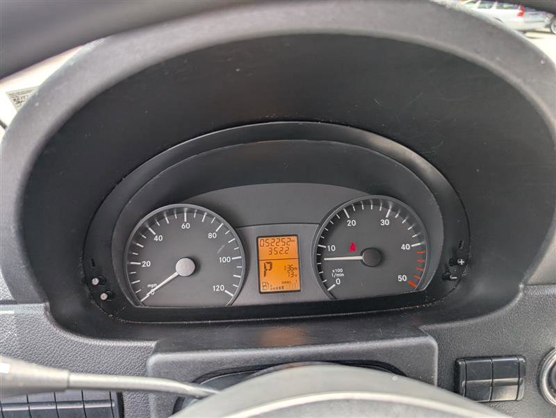 Used 2014 Freightliner Sprinter 3500 image 32