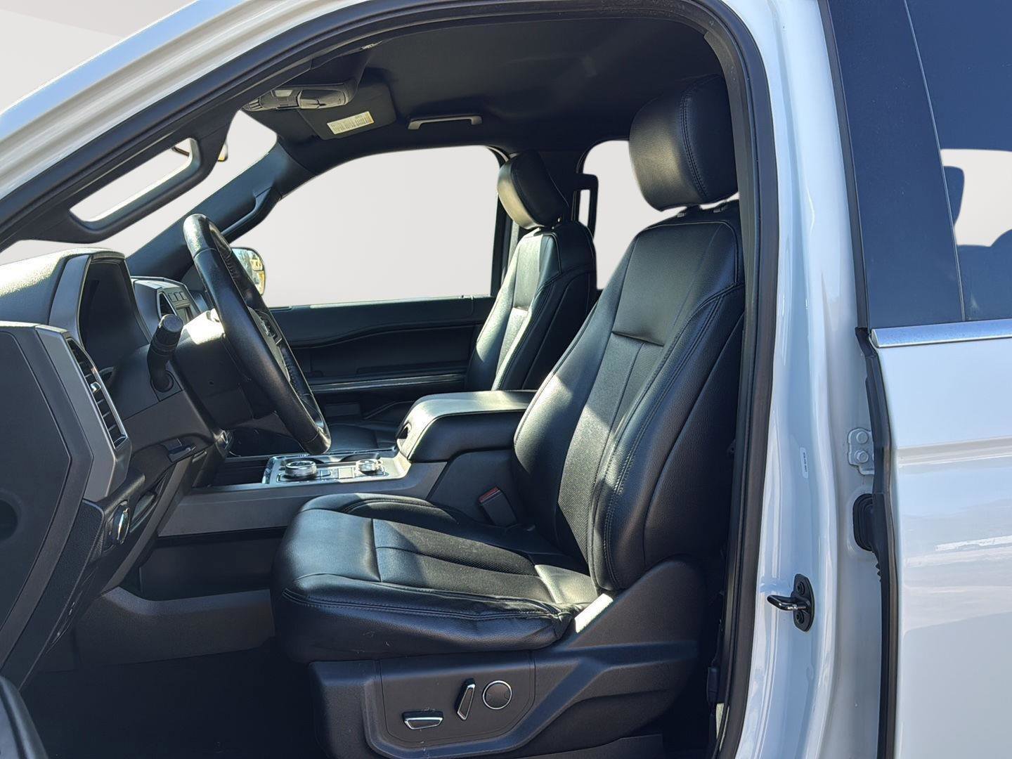 Used 2019 Ford Expedition XLT w/ Equipment Group 201A image 12