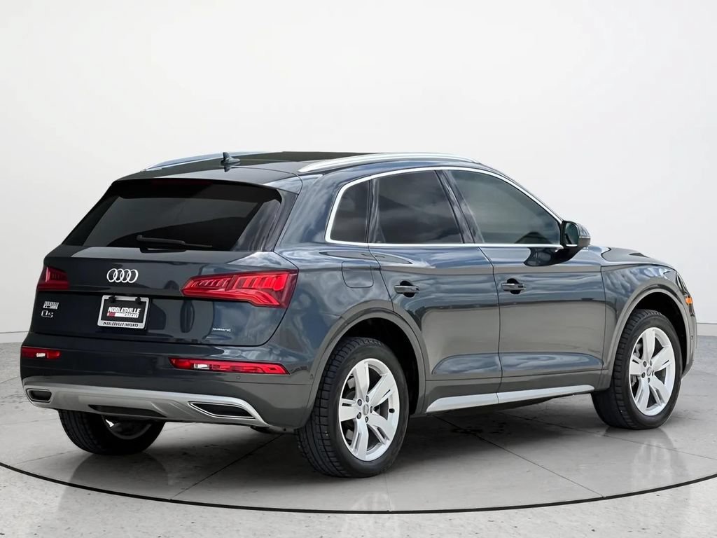 Used 2019 Audi Q5 Prestige w/ Prestige Package AWD/4WD image 2