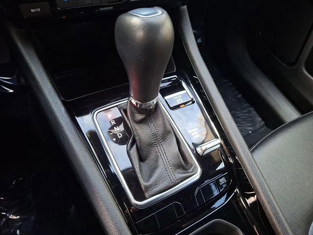 Used 2024 Jeep Compass Limited image 14