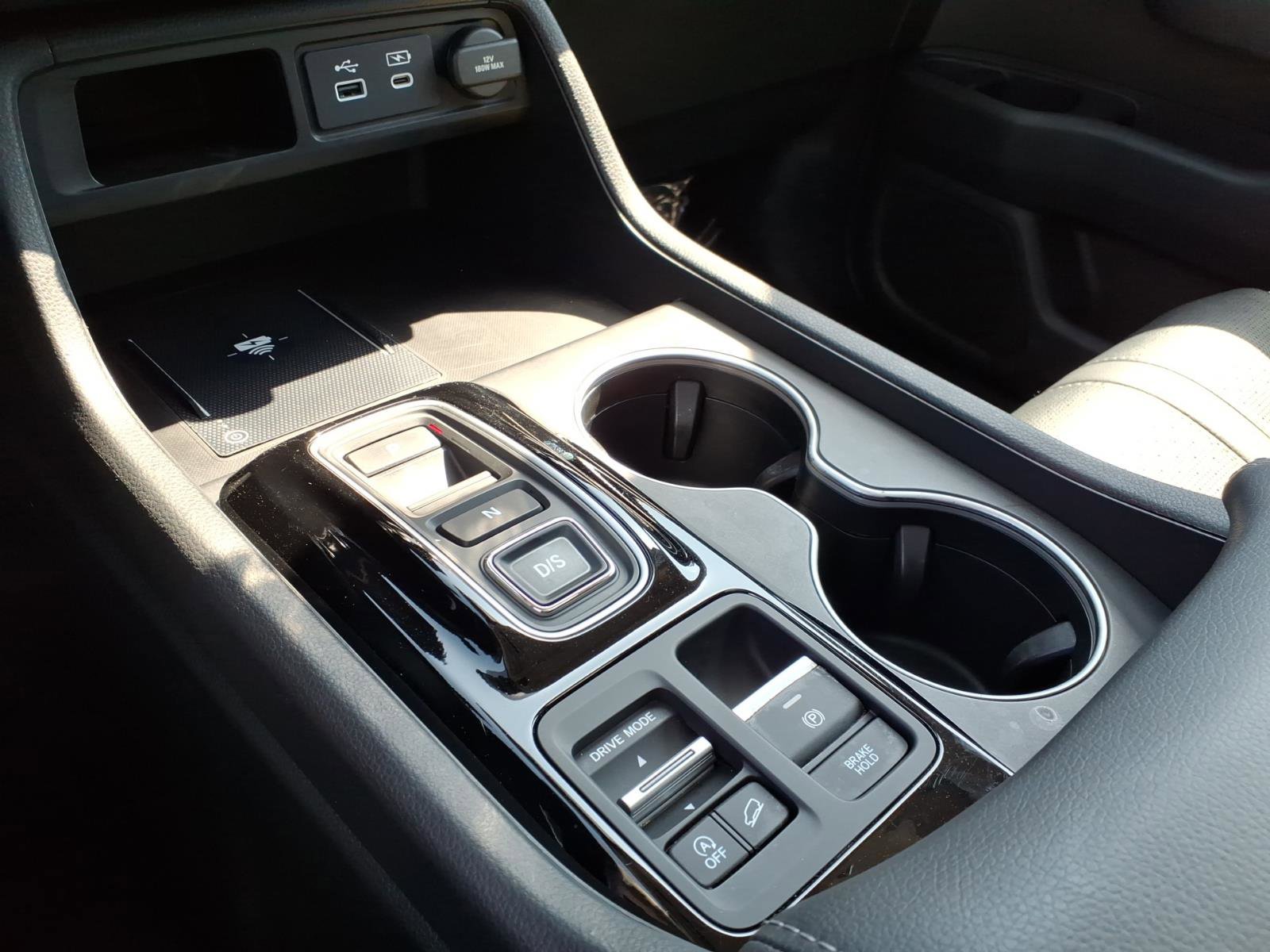 Used 2023 Honda Pilot Elite image 21
