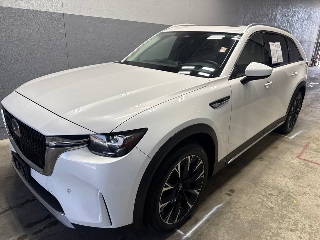 Used 2024 MAZDA CX-90 Plug-In Hybrid w/ Premium Pkg AWD/4WD image 5