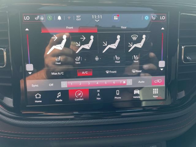 Certified 2023 Dodge Durango R/T AWD/4WD image 36