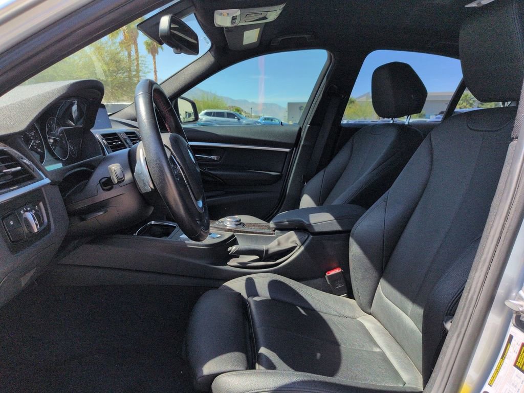 Used 2017 BMW 330i Sedan image 13