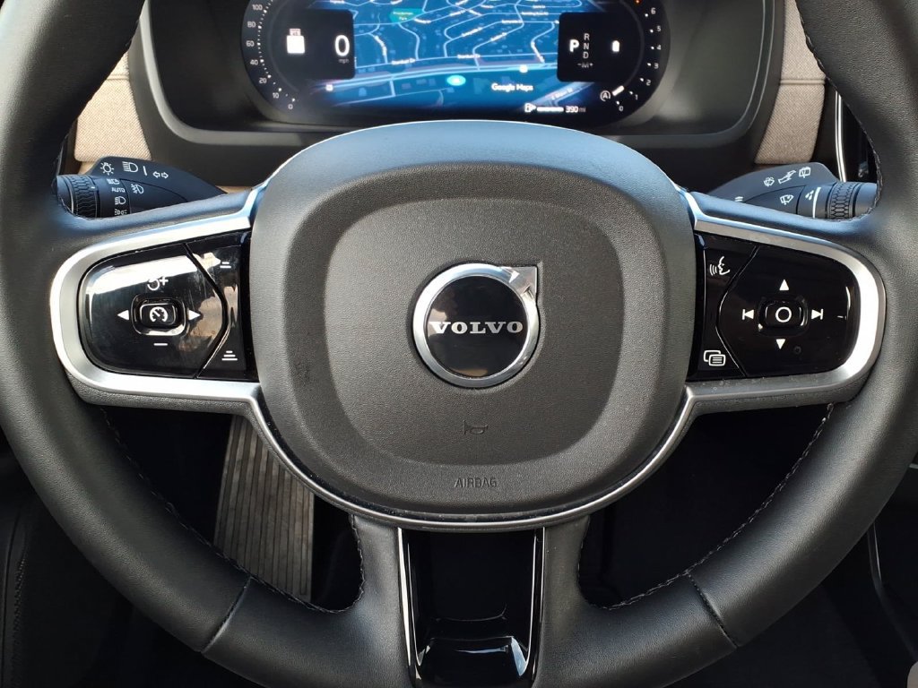 Certified 2026 Volvo XC90 B6 Plus AWD/4WD image 14