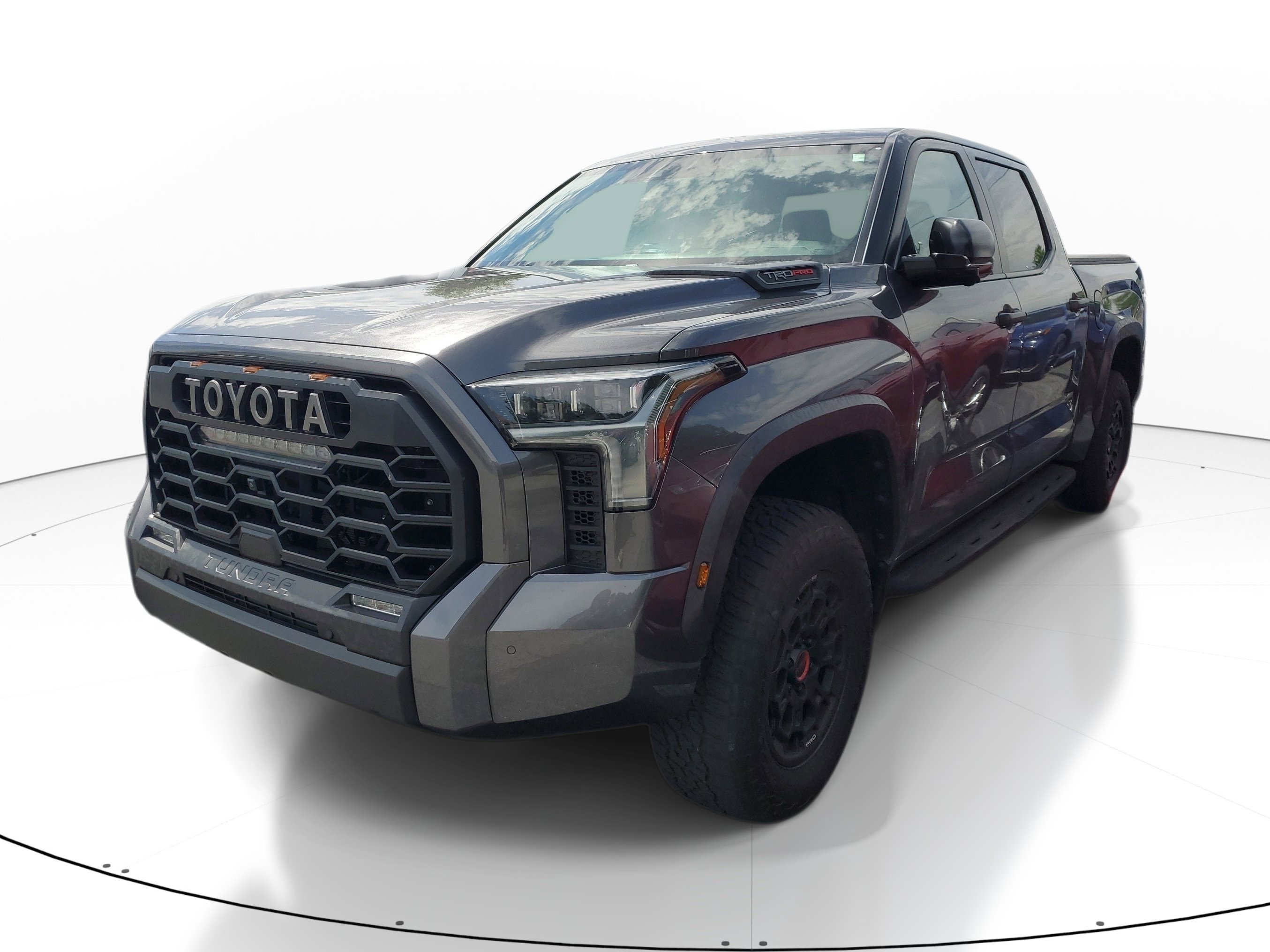 Used 2025 Toyota Tundra TRD Pro AWD/4WD image 3