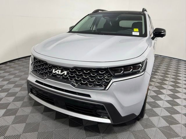 Used 2023 Kia Sorento SX Prestige image 2