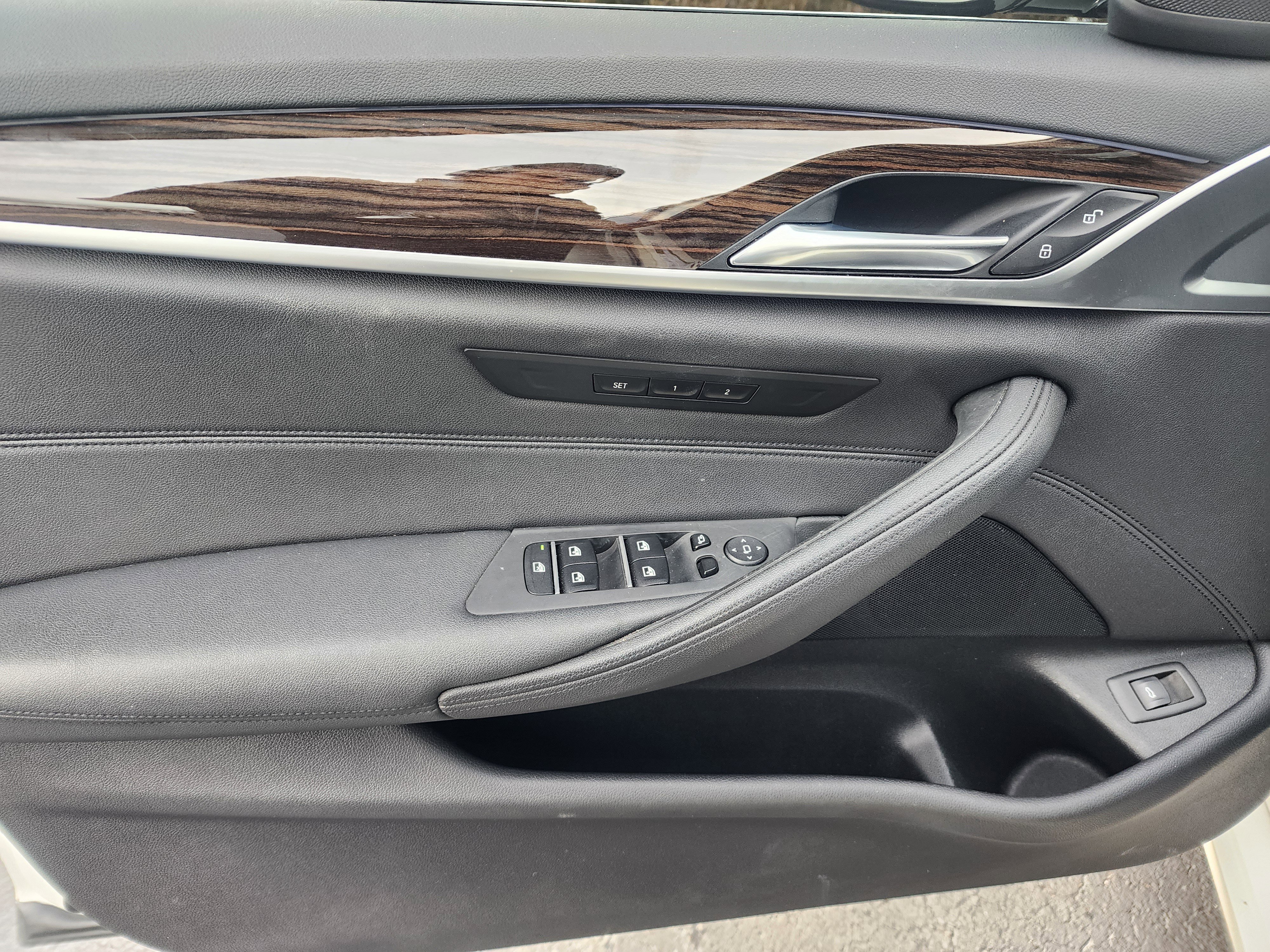 Used 2020 BMW 530i image 22