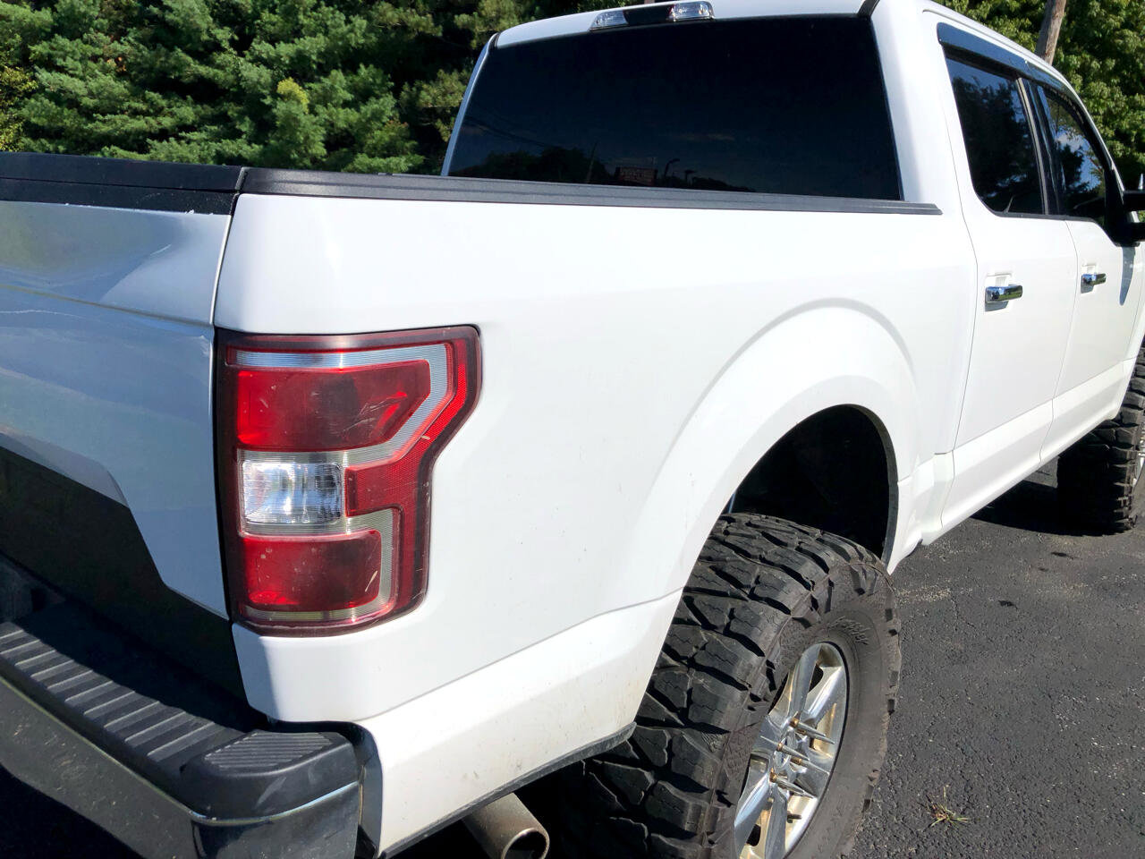 Used 2020 Ford F150 XLT w/ Equipment Group 302A Luxury image 13