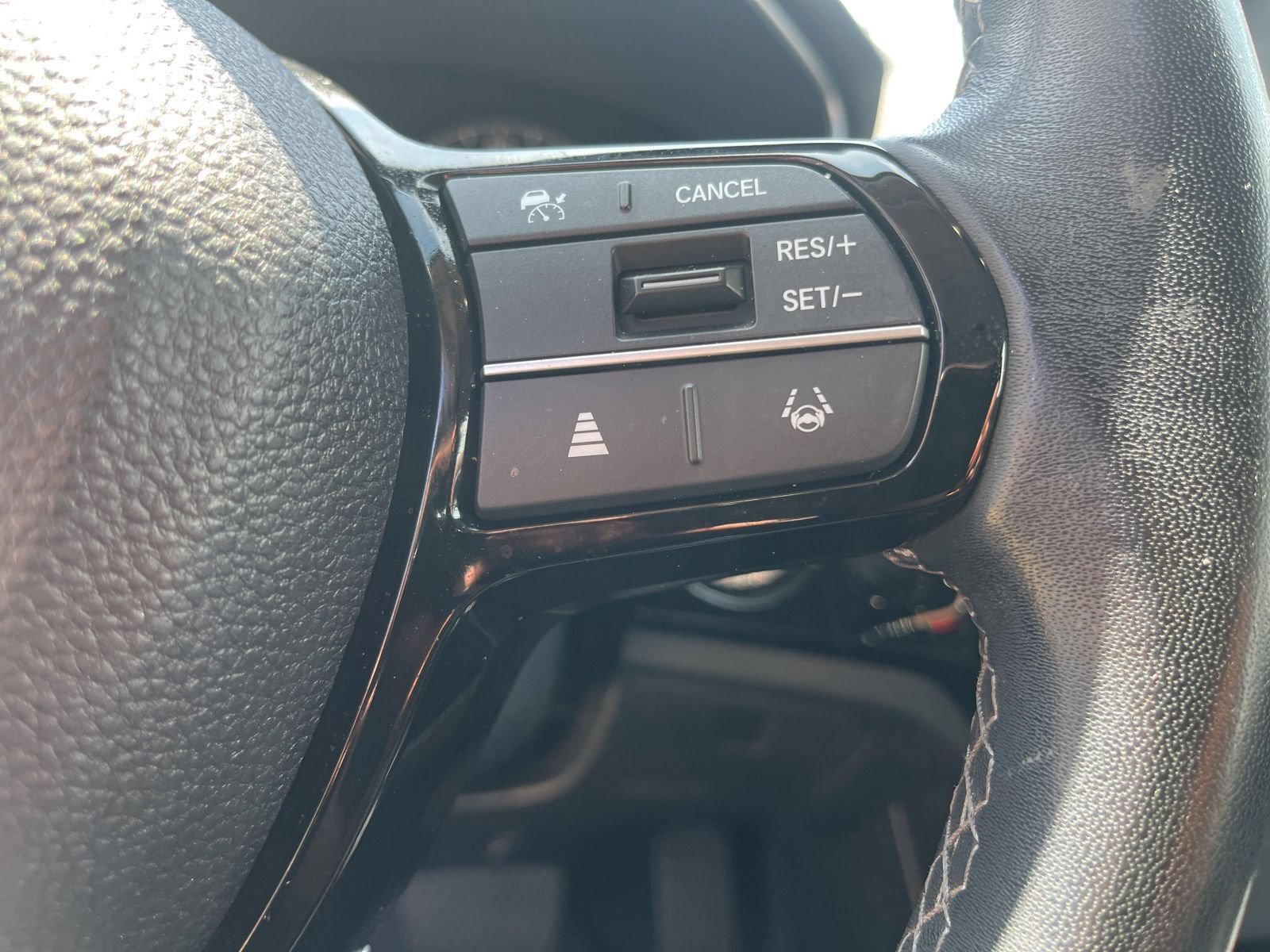 Used 2024 Honda Civic EX-L image 11