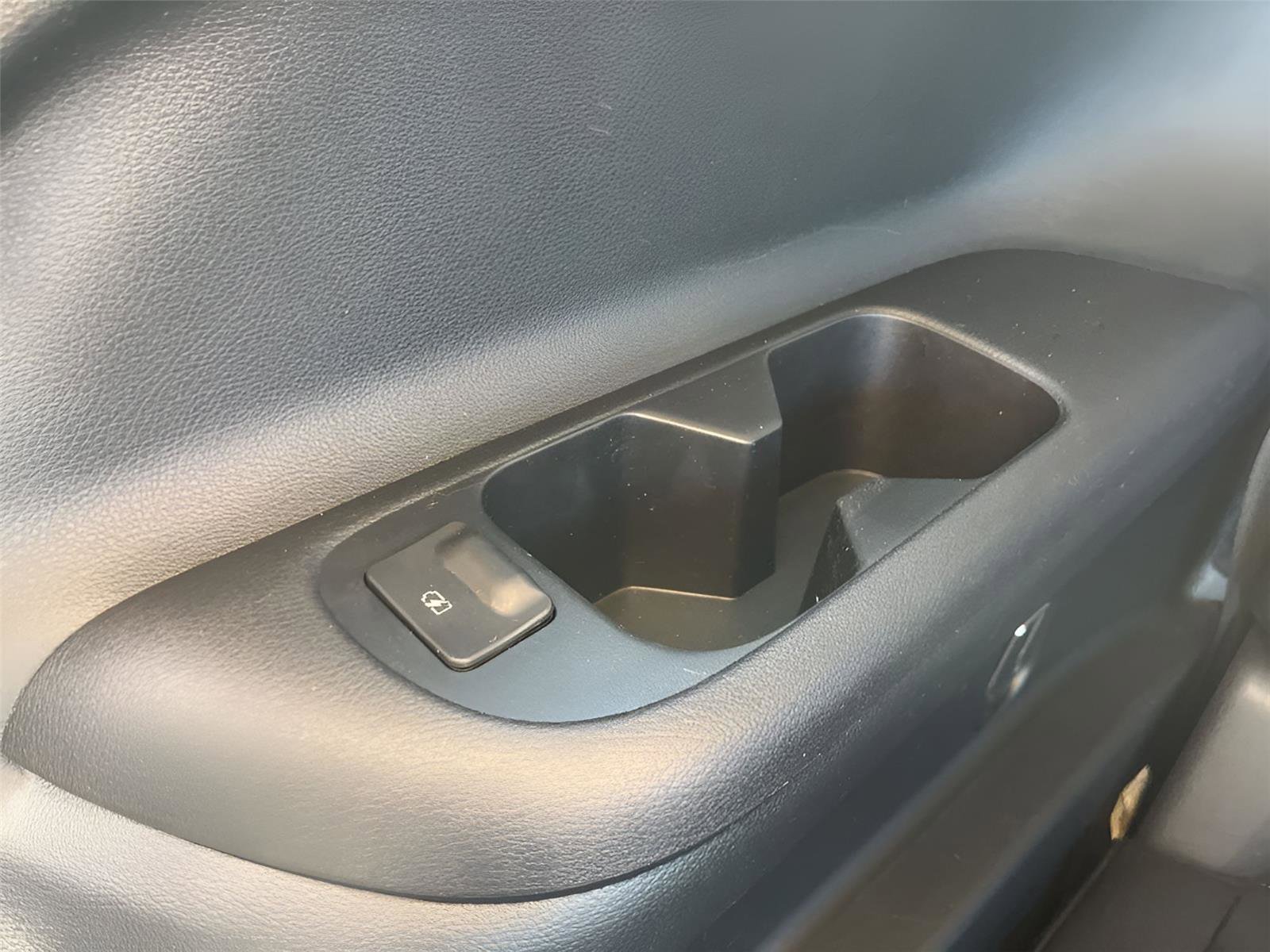 Used 2022 INFINITI QX60 Pure image 32