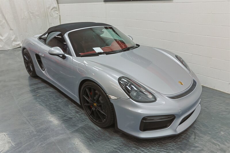 Used 2016 Porsche Boxster Spyder RWD image 60