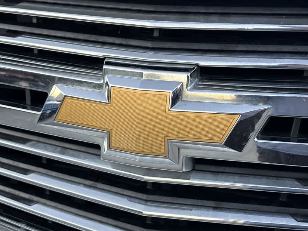 Used 2020 Chevrolet Suburban Premier RWD image 8