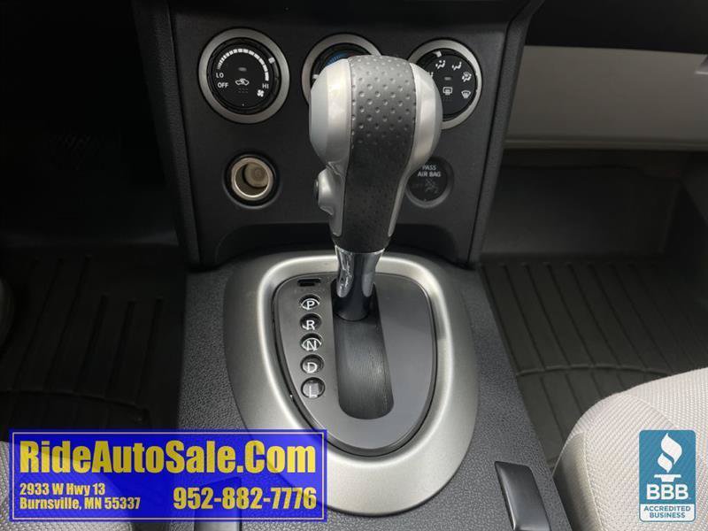 Used 2012 Nissan Rogue S AWD/4WD image 19