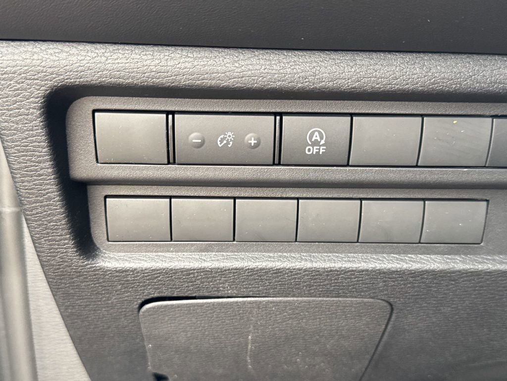 New 2026 Mitsubishi Outlander SE AWD/4WD image 19