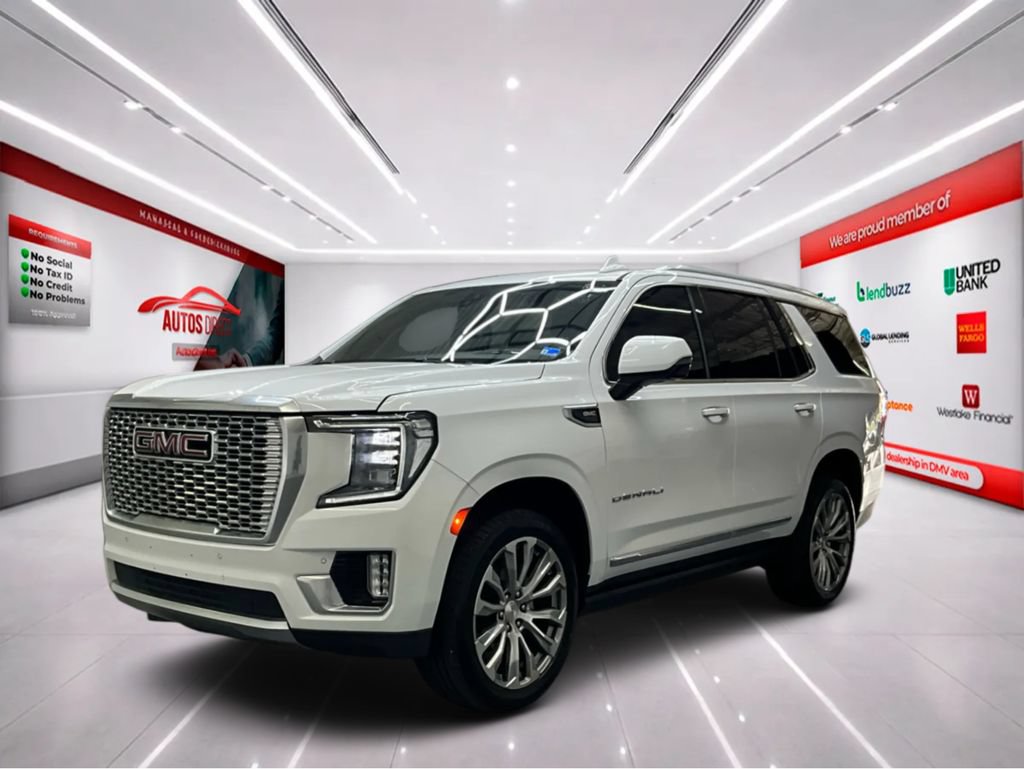 Used 2021 GMC Yukon Denali w/ Denali Premium Package AWD/4WD image 3