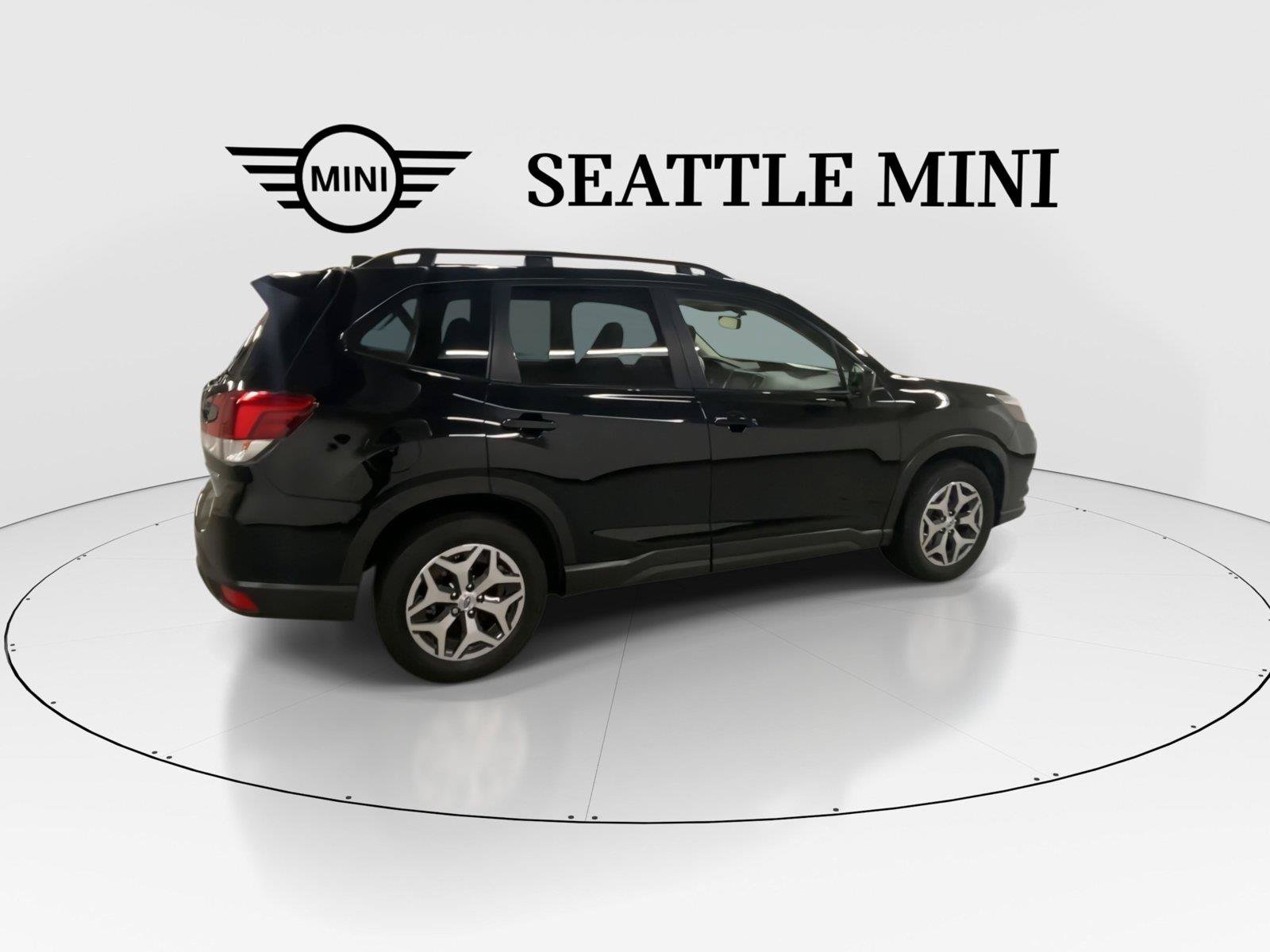 Used 2024 Subaru Forester Premium AWD/4WD image 12