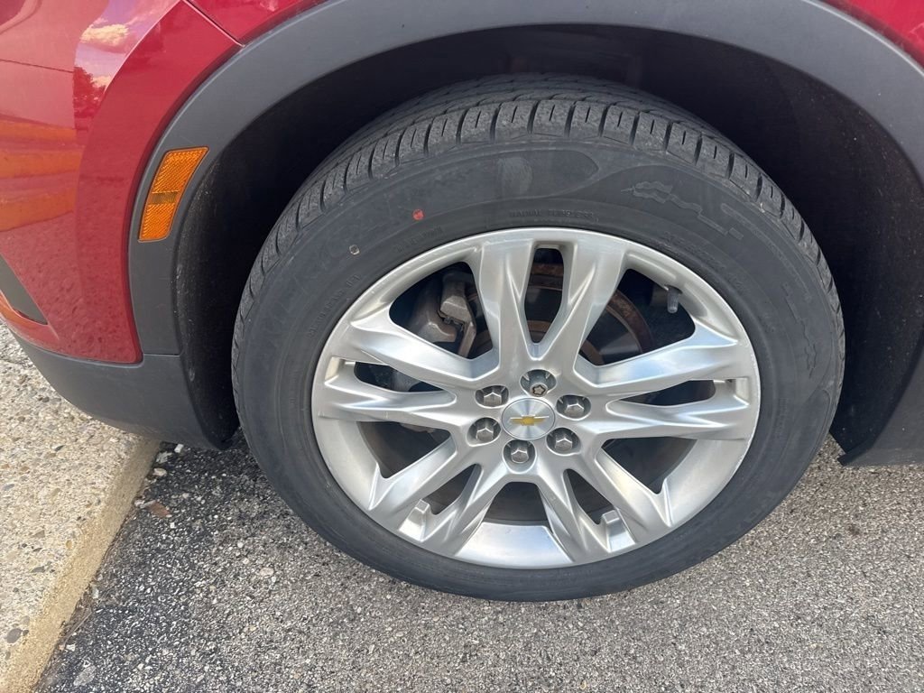 Used 2019 Chevrolet Blazer LT w/ Sun and Wheels Package FWD image 12