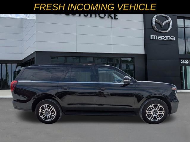 Used 2025 Ford Expedition Max Active image 2