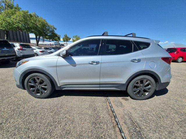 Used 2017 Hyundai Santa Fe Sport AWD/4WD image 8