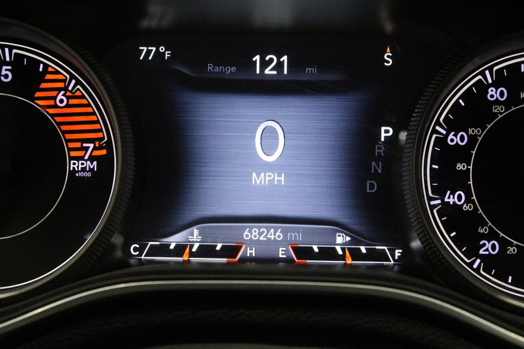 Used 2019 Jeep Cherokee Limited image 42