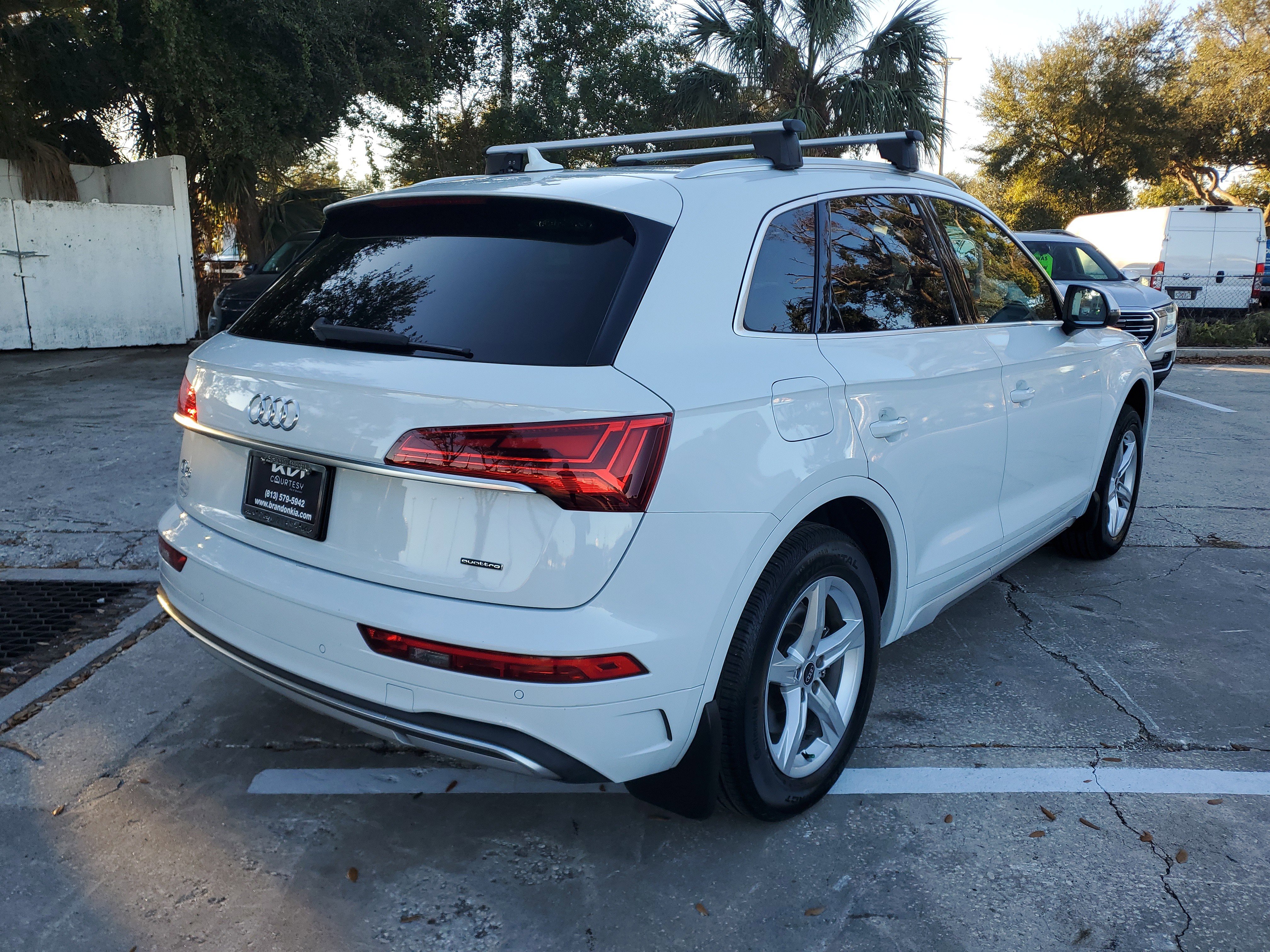 Used 2021 Audi Q5 Premium image 3