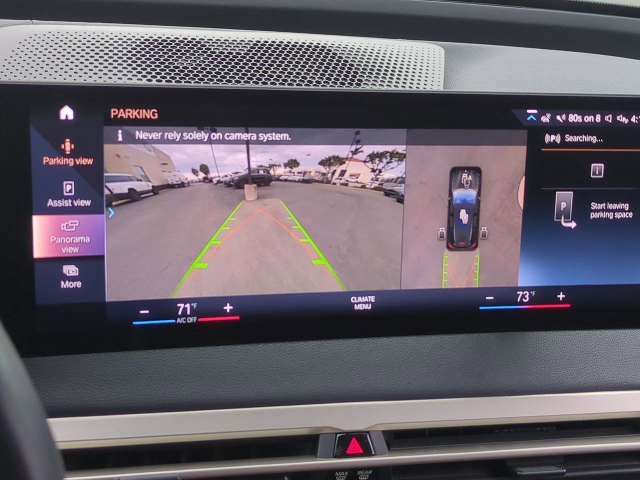 Used 2023 BMW iX xDrive50 w/ Sport Package image 17