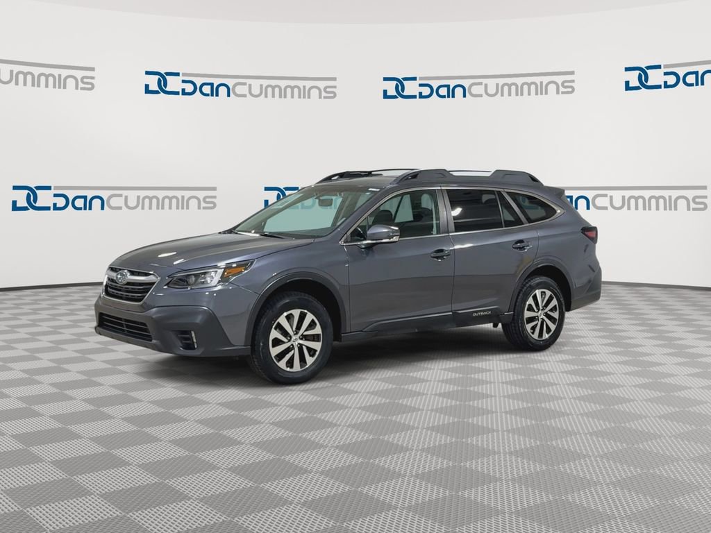 Used 2022 Subaru Outback Premium image 4