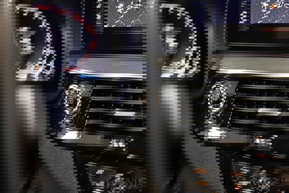 Used 2021 BMW 530e xDrive w/ Executive Package image 31